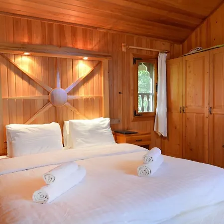 Holiday park Armira 3*